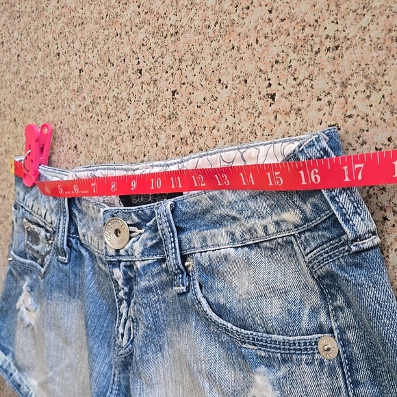2 pc Set Charlotte Russe Ruffled Racer Top (M) & Hint Cuffed Denim Shorts Size 9 - Picture 12 of 16